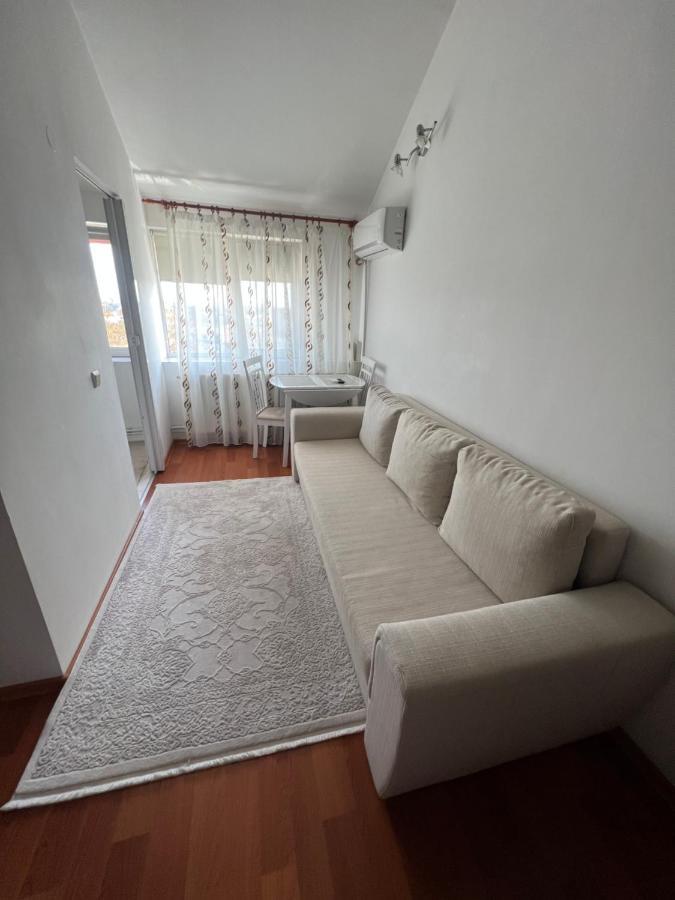 Sunny Studio Marasesti Lägenhet Suceava Exteriör bild