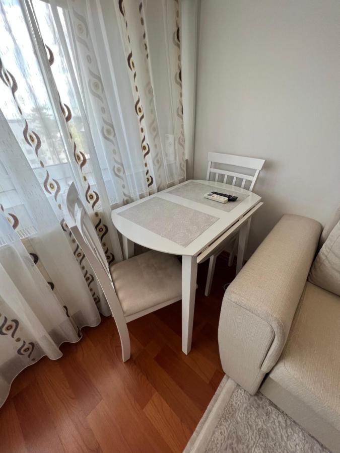 Sunny Studio Marasesti Lägenhet Suceava Exteriör bild